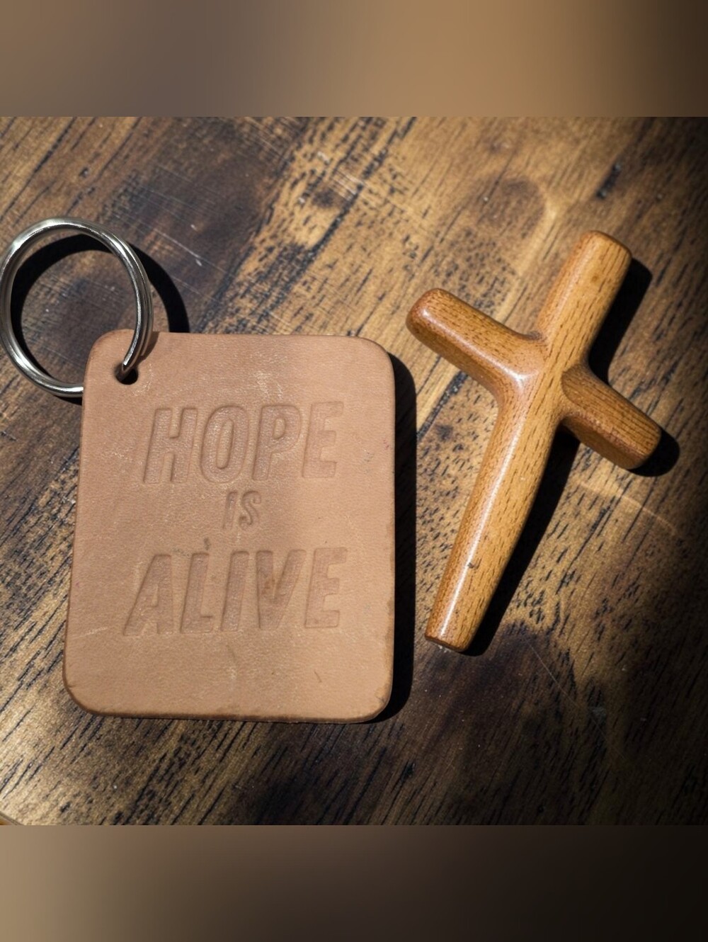 "Hope Is Alive" Faith Inspirational Keychain